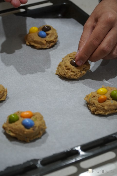 M&Ms Cookies Recipe - The2Planners