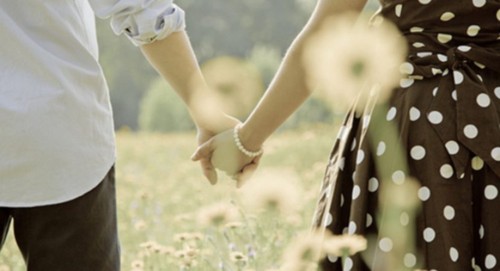 Quero-um-amor-para-andar-de-mãos-dadas...---830x4