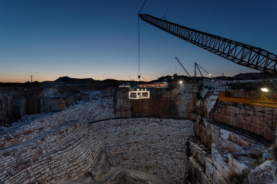 Primeira Casa da Rua by Nuno Matos Cabral (3).jpg