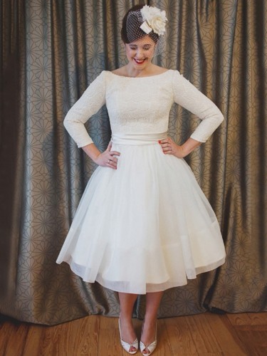 Cheap A-line Scoop Neck Lace Organza with Bow Tea-length 3/4 Sleeve Wedding Dresses