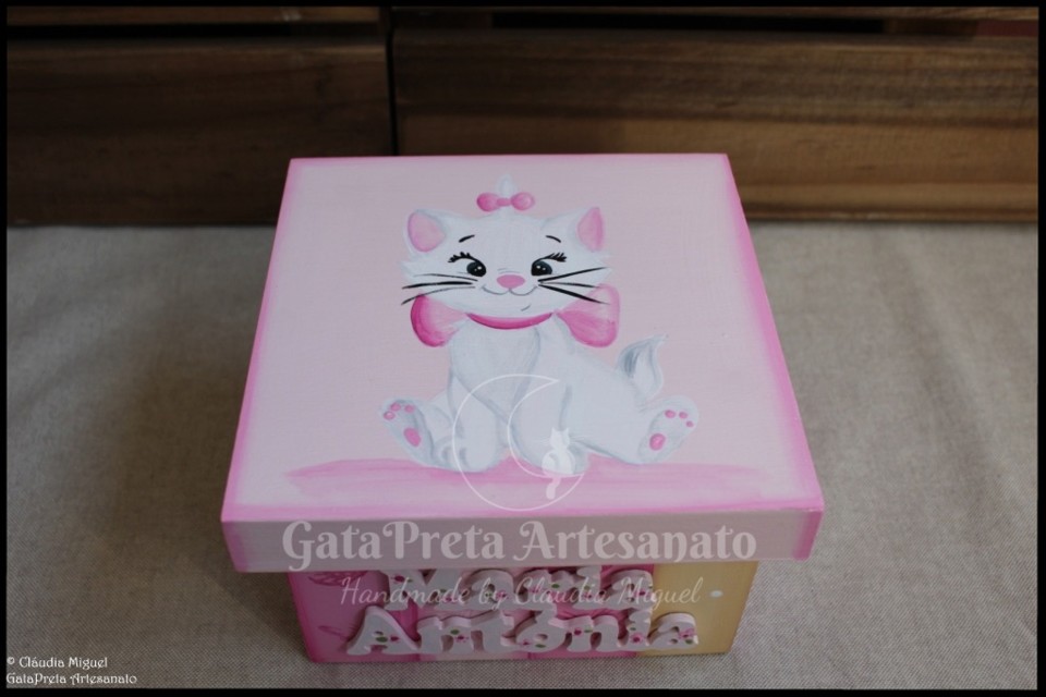 Caixa recordações de bebé Lady Marie1.JPG