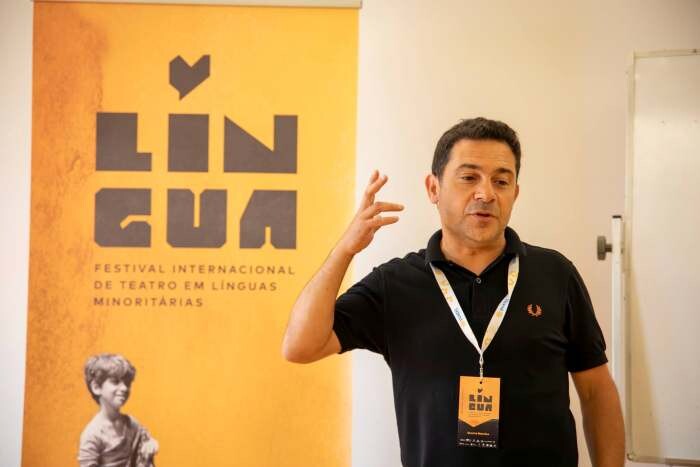 Mirandês_Duarte Martins_CUONTAS MIRANDESAS.jpg