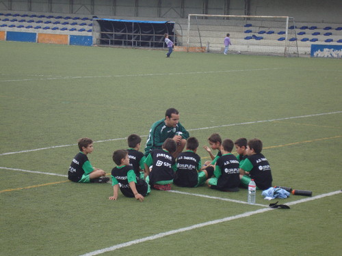 Futebol Juvenil I Mealhada e Tocha recebem jogos de preparação da