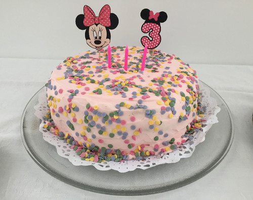 bolo de aniversario da lara 3 anos.jpg