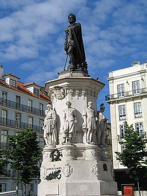 Estatua Camões Lisboa in. pt.wikipedia.JPG