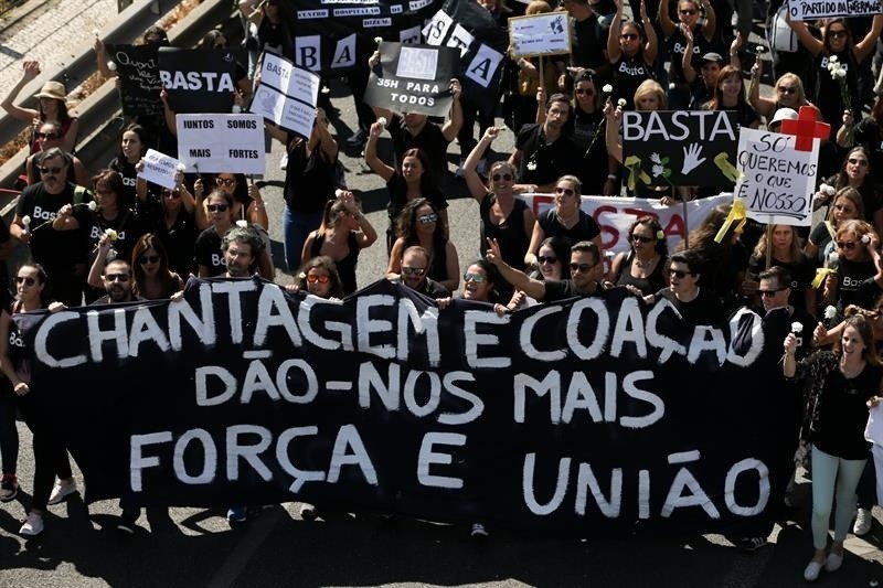 Manif-Enfermeiros1.jpg