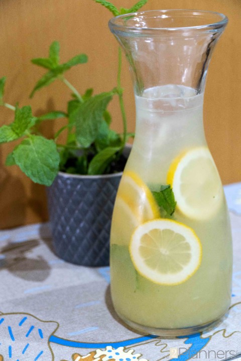 Perfect Lemonade Recipe - The2Planners