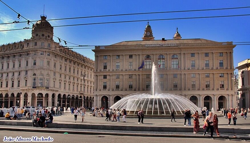 PIAZZA DE FERRARI.JPG