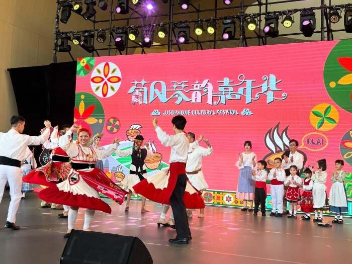 565573585_18061114940394421_7278157821459139373_n.