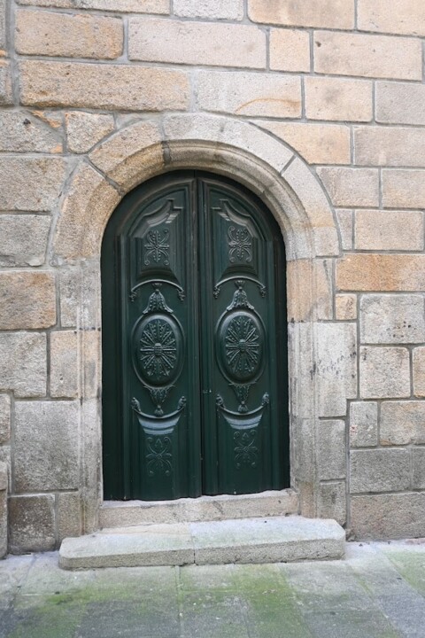 Não me canso disto portas janelas 7.JPG