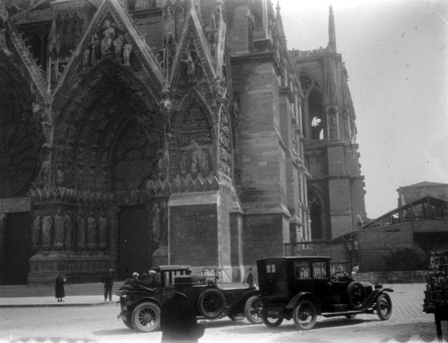 notre dame5 gisa.GIF