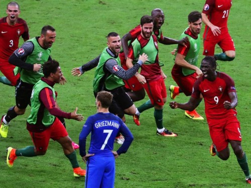 griezmann em festa alheia.jpg