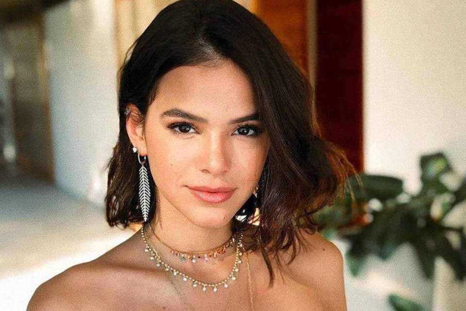 Bruna-Marquezine.jpg