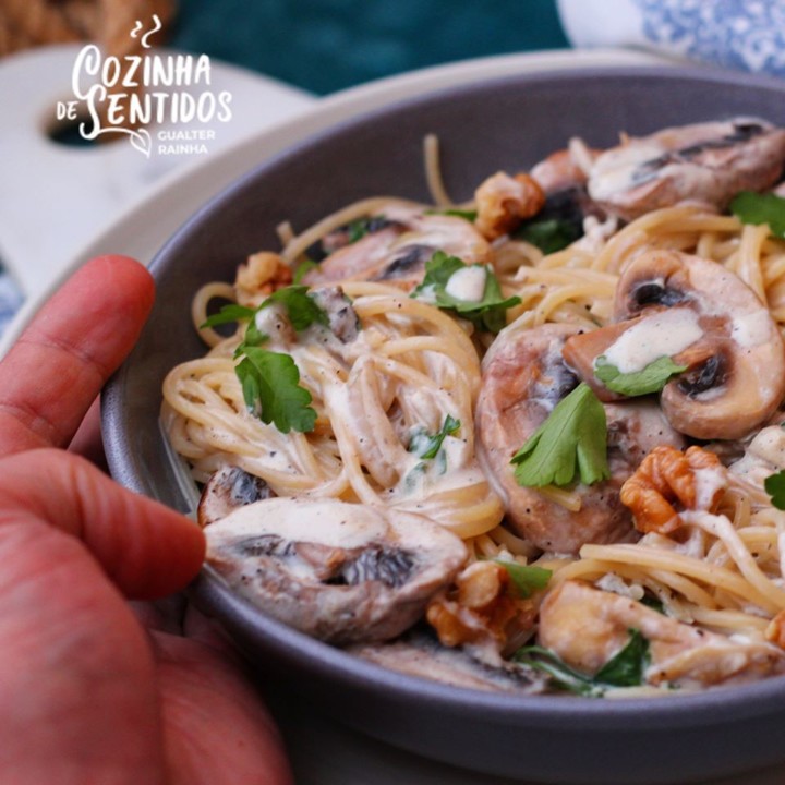 101659789_2584141428567291_8176504351506825216_o.j