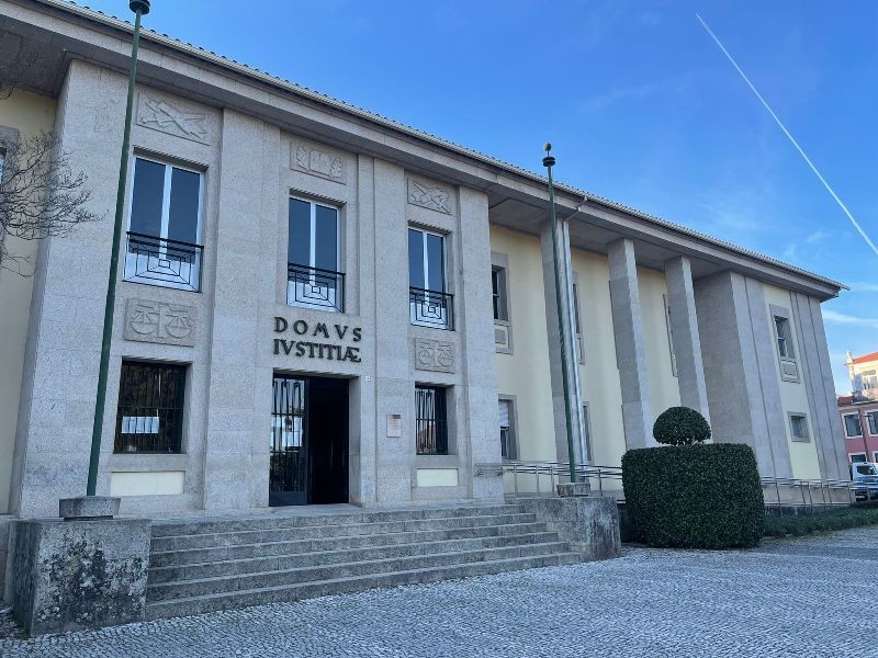 imagem do Tribunal.jpg