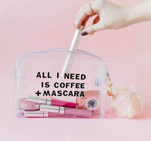 aHR0cCUzQSUyRiUyRmRqNG8zMmlnZG0zbnkuY2xvdWRmcm9udC