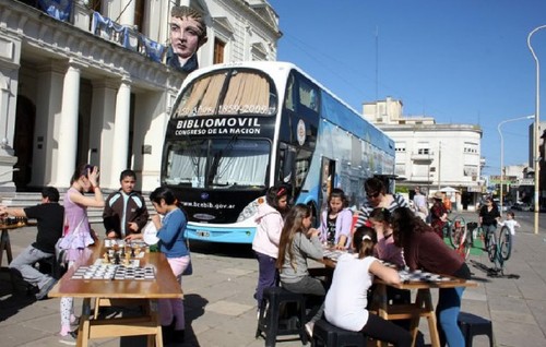 bibliomovil2.jpg bibliomovil2.jpg