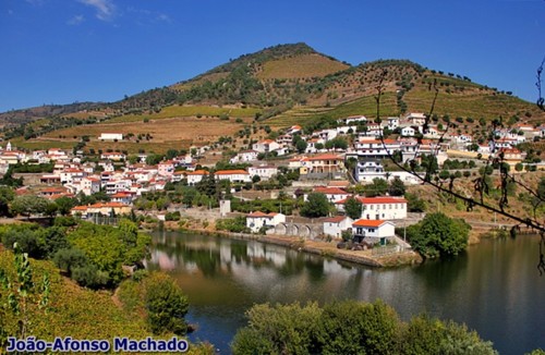 REENTRÂNCIA DO RIO.JPG