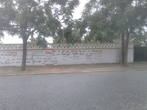 Mural 25 de Abril @ Cabeça Gorda, Beja