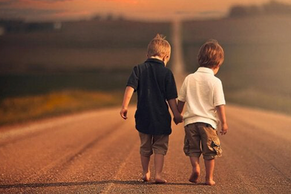 amigos-930x620 (1).png