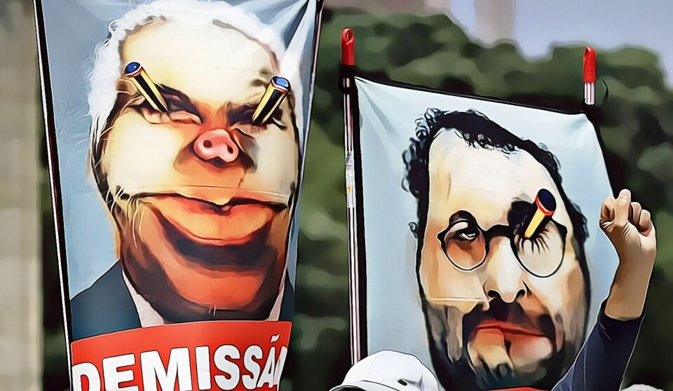 cartaz STOP Costa e João.jpeg