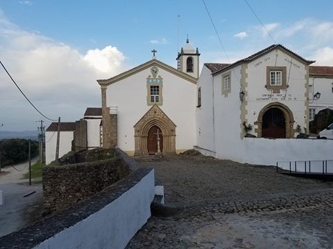 Mosteiro N S Estrela.jpg