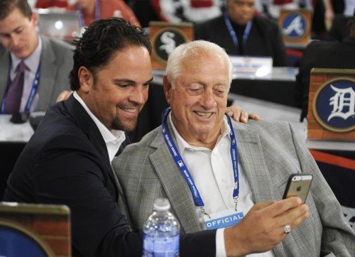 Mike Piazza com Tommy Lasorda lasordapiazza.jpg