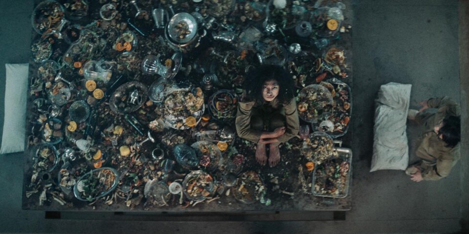 MV5BY2EwYTdmOWUtMzI2Mi00NjU1LWFkZjItOThhZTVkYTlmNz