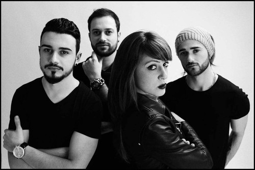 the code foto promo.jpg