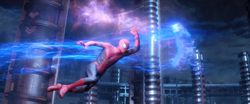 the-amazing-spider-man-2-spiderman-dodging-the-ele