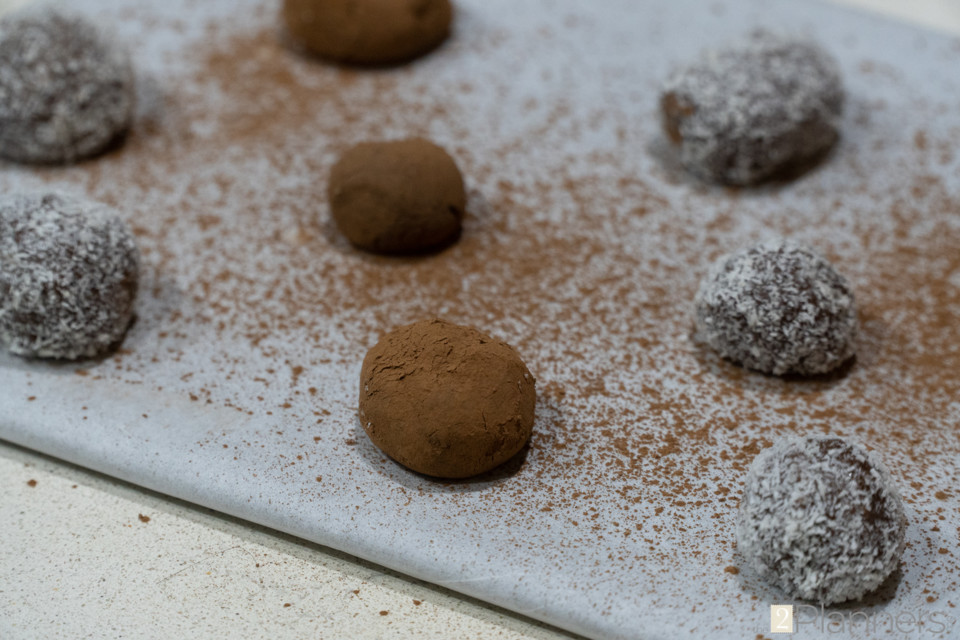 Traditional Brigadeiros (Brazilian Fudge Balls) Recipe - The2Planners