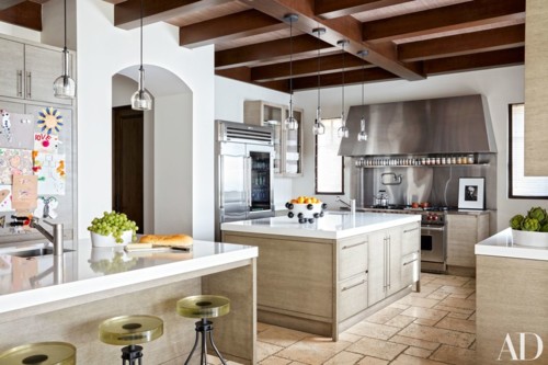 A Primeira Casa da Rua em casa de Kourtney Kardash A Primeira Casa da Rua em casa de Kourtney Kardash