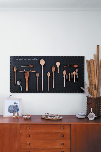 Margaret-Oomen-Chalkboard-Pegboard.jpg