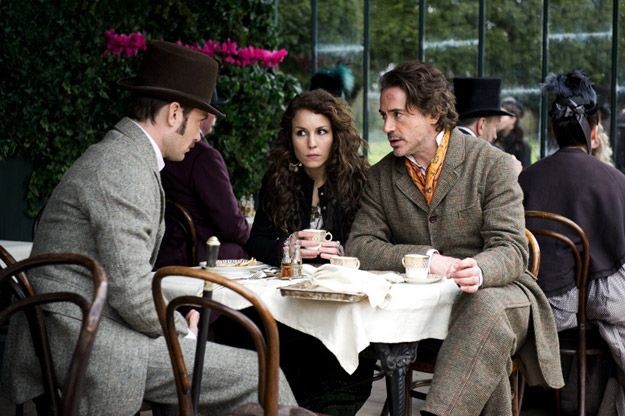 sherlock-holmes-film-acteurs-cafe.jpg