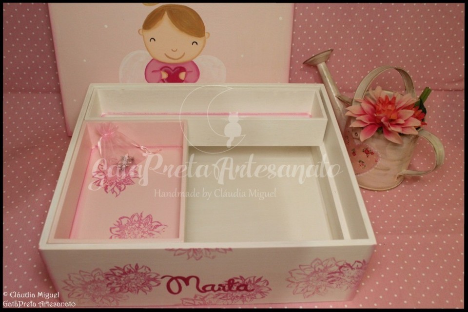 Caixa grande batizado Puffy Angel3.JPG