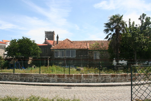 74 b2 - fachada do cagarrão.JPG