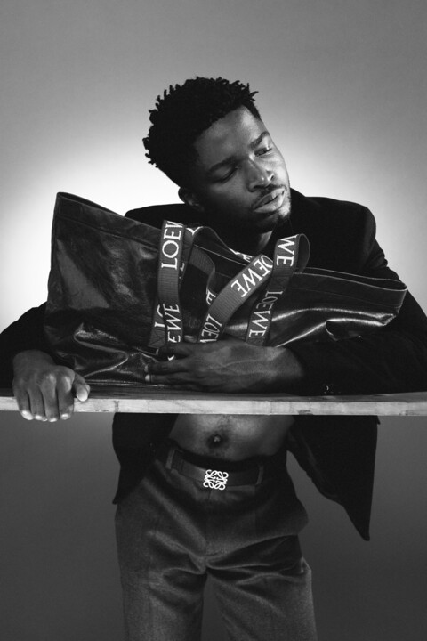 loewe-spring-summer-2023-mens-campaign-david-sims-