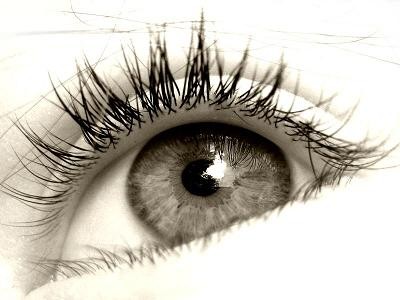 Olhos...com pestanas