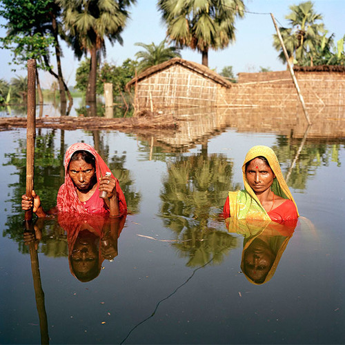 5 Drowning World - Gideon Mendel.jpg
