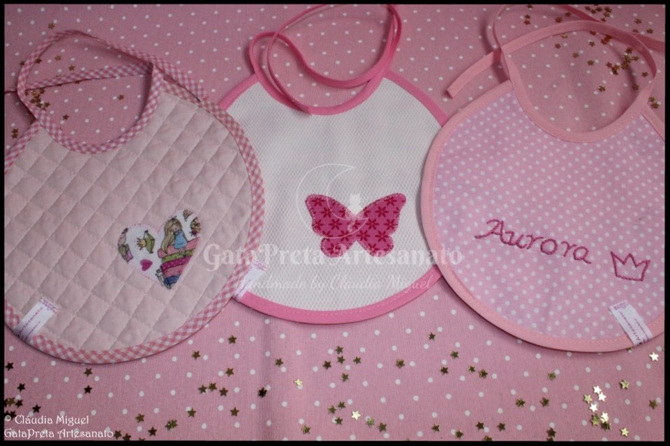 Fralda e babetes Princesa Aurora2.JPG
