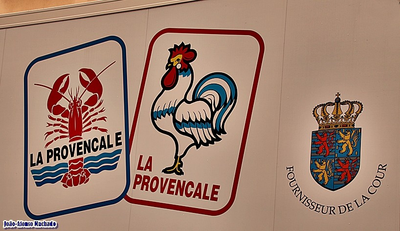 FORNISSEUR DE LA COUR.JPG