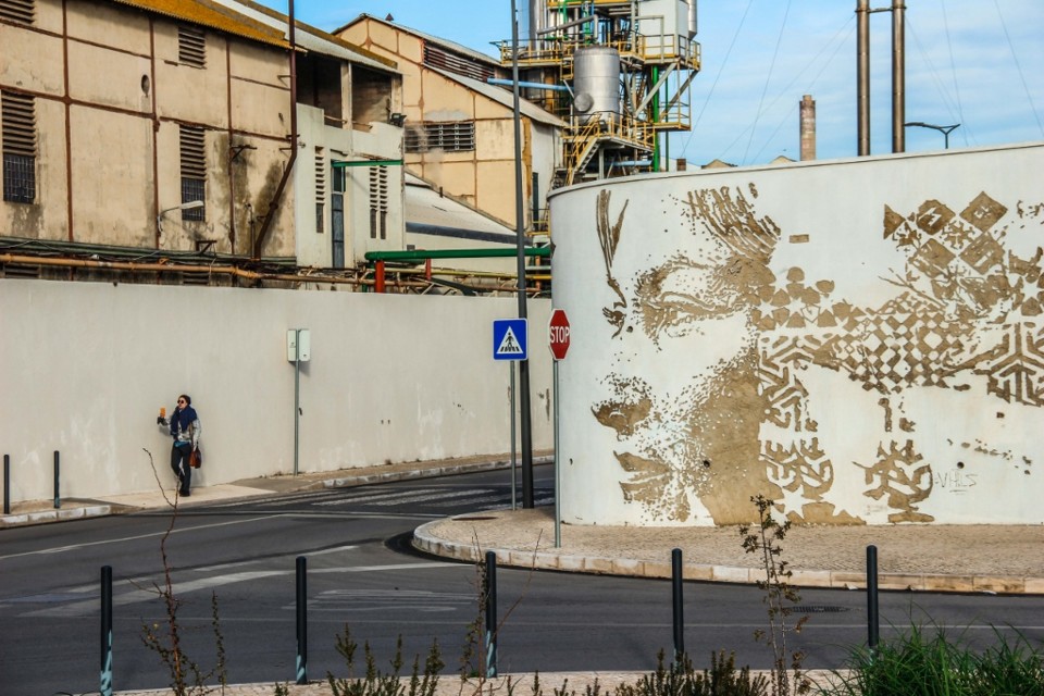 Vhils Barreiro 1.jpg