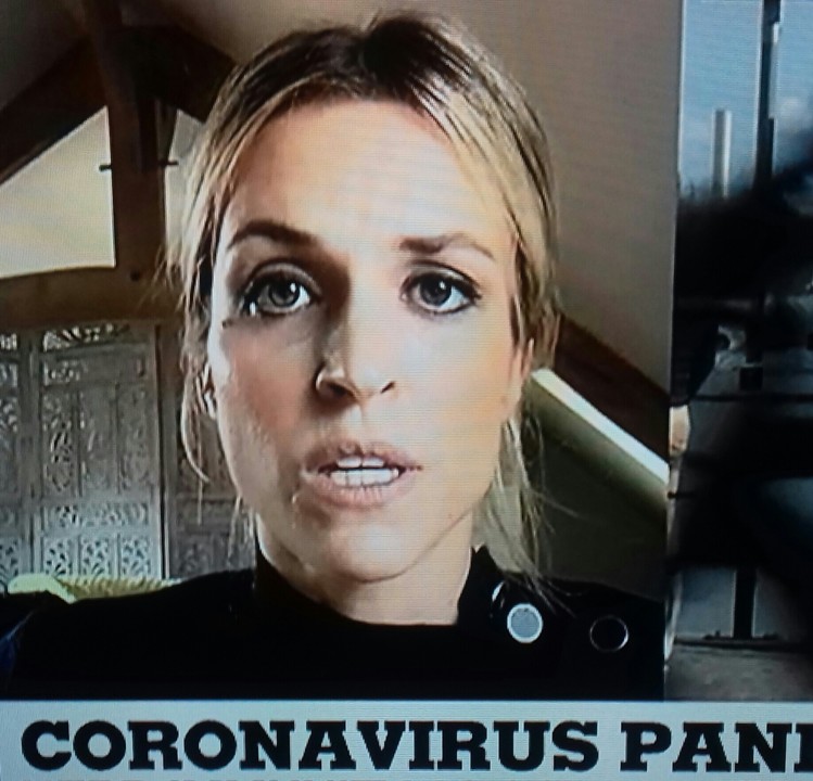 Julia Sieger France 24.jpg