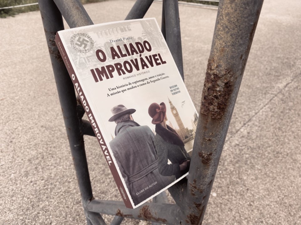 o aliado improvável.jpg