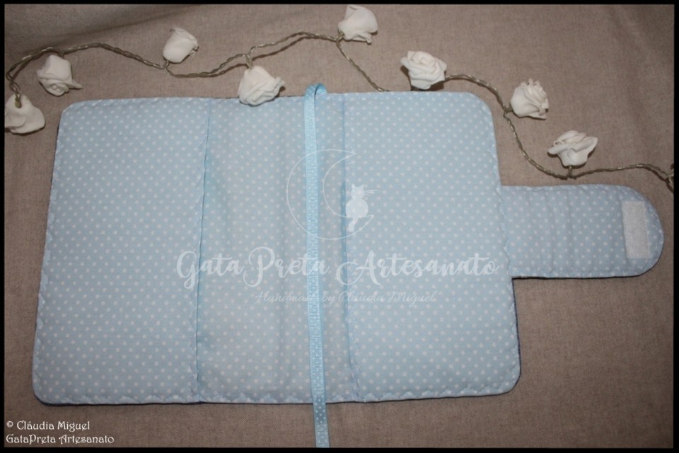 Capa de livros Lago de CrisântemosIII-2.JPG