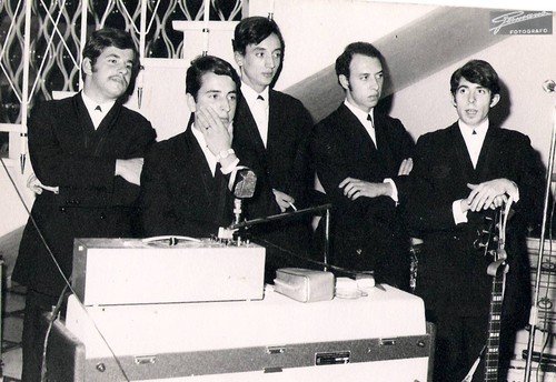 09 00 00 Tub 67 05 26 WoolMark b.jpg