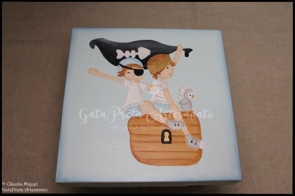 Caixa de recordações de bebé Dois Piratinhas2.J