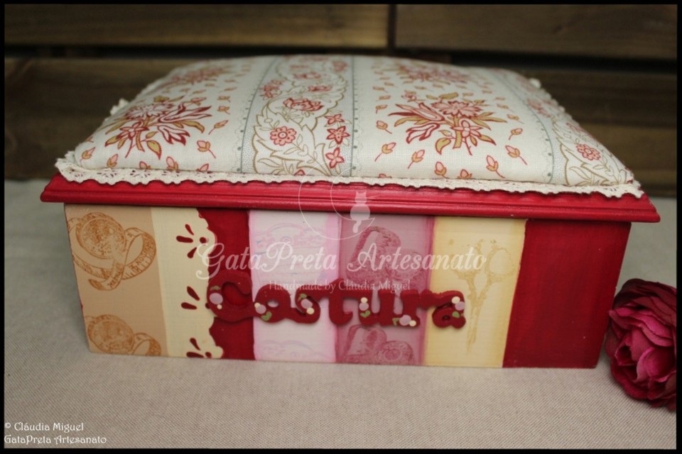 Caixa de costura Burgundy FlowersII-2.JPG