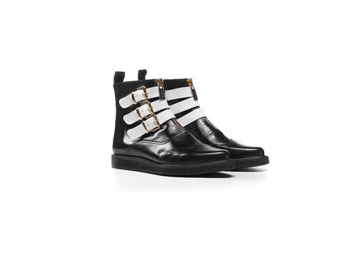 Nobrand_TRICK WHITE BLACK_€144.jpeg Nobrand_TRICK WHITE BLACK_€144.jpeg