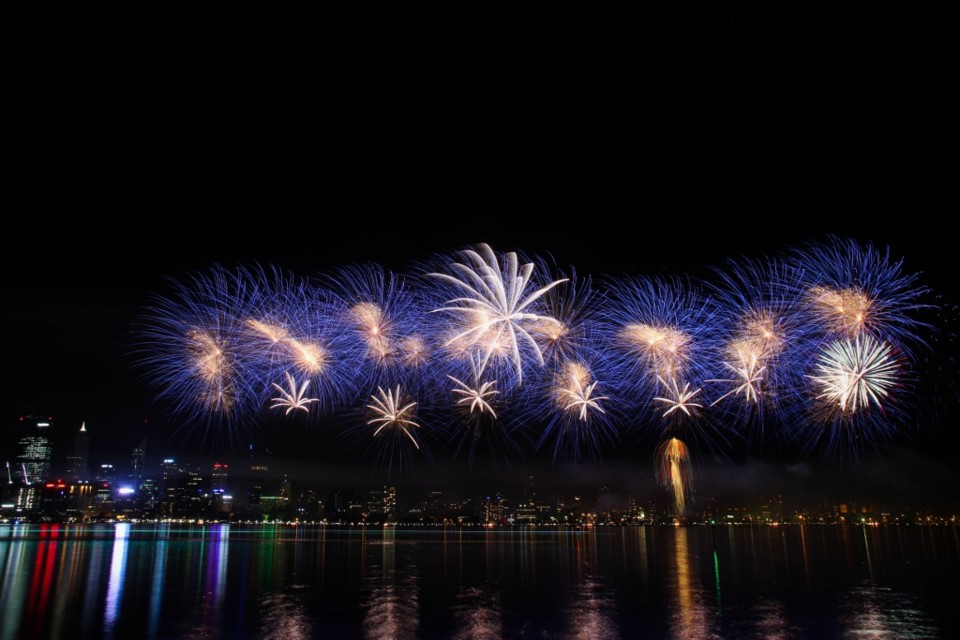 australia day fireworks a 15.jpg australia day fireworks a 15.jpg